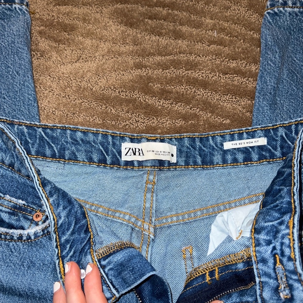 Zara 90s mom fit jeans